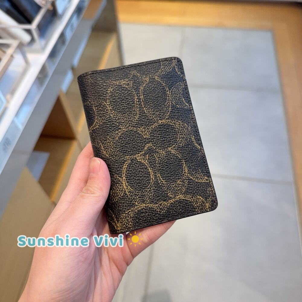 NWT Coach Id Card Wallet In Ombre Signature Canvas brown CEB86